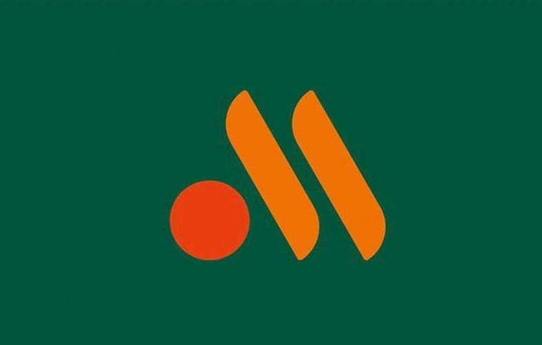 麥當勞撤出俄羅斯後，接手企業的新標誌由一個漢堡和兩根薯條組成。 圖：塔斯社