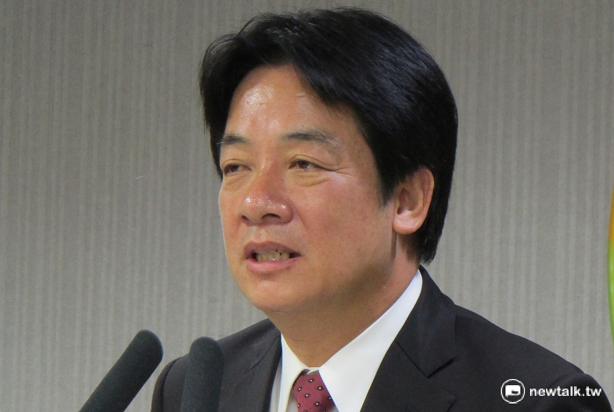 台南市長賴清德10日表示，如果南鐵東移拆遷戶願意加入市府價購，地上物補償可以多1半。 圖：林朝億/攝