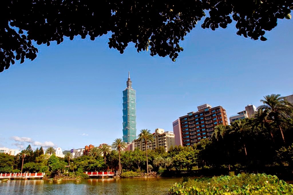 路透社報導，由於台北金融大樓公司（即台北101大樓）不願披露部分財務明細，美國私募基金黑石集團決定撤出這項投資案。 圖片來源：達志影像/美聯社資料照片