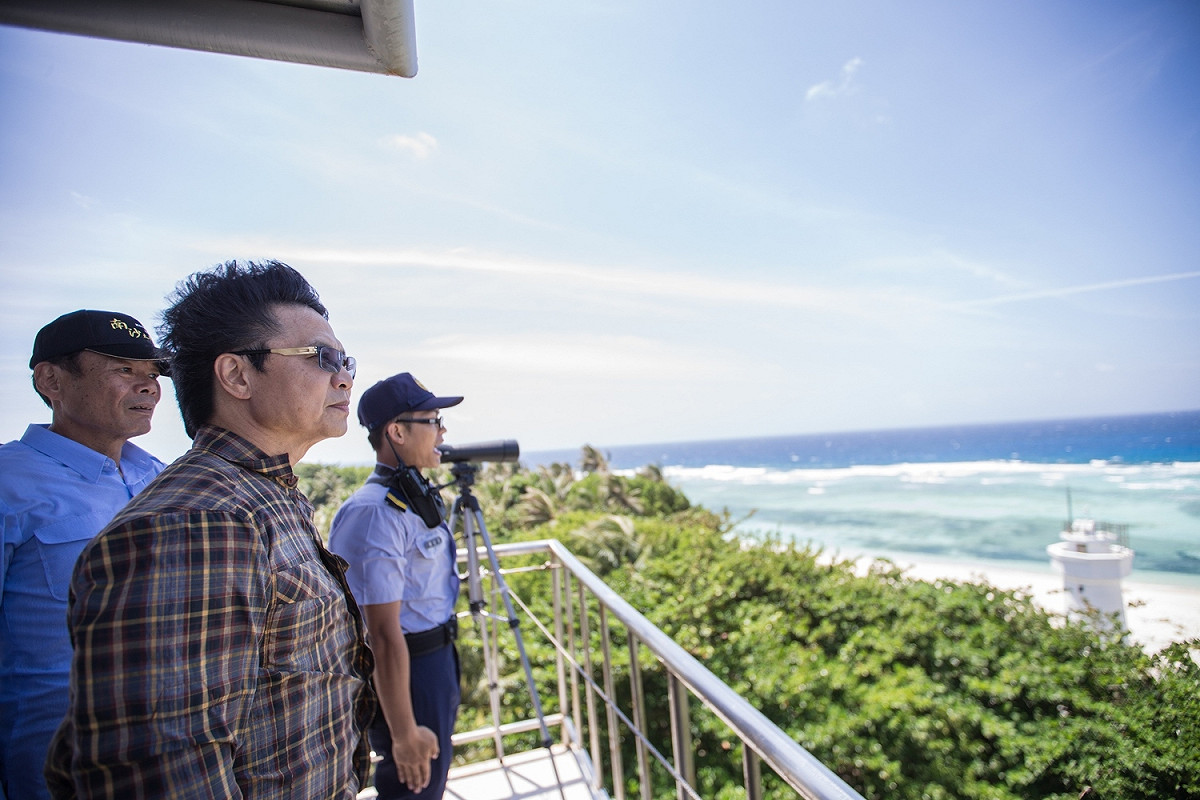 內政部長葉俊榮親赴太平島視察。 圖：內政部提供