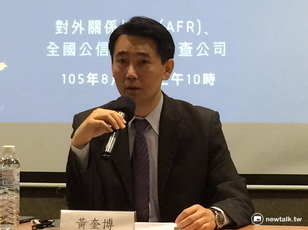 對外關係學會19日公布民調顯示，對於政府每年編列90億對外援助預算，有過半的民眾認為不值得。對外關係學會秘書長黃奎博表示，這代表台灣民眾對於邦交的認知仍不夠深入。 圖：許芷敏/攝