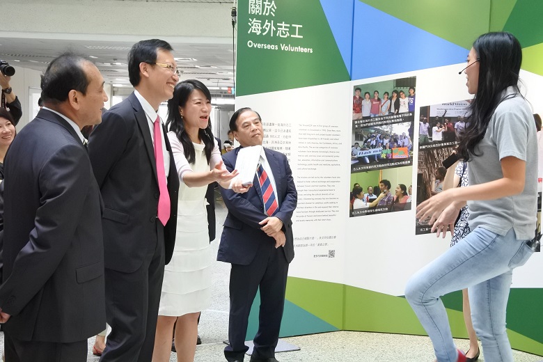 「心寬路廣台灣情」印象展，向民眾傳達不同於官方外交的海外民間交流心得與意義。 圖：高雄市政府提供