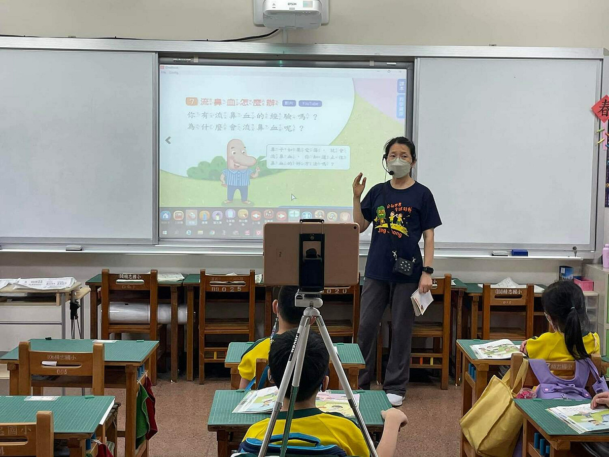 嘉義市高中以下今起恢復實體上課，實體與線上同步進行。 圖：嘉義市政府/提供