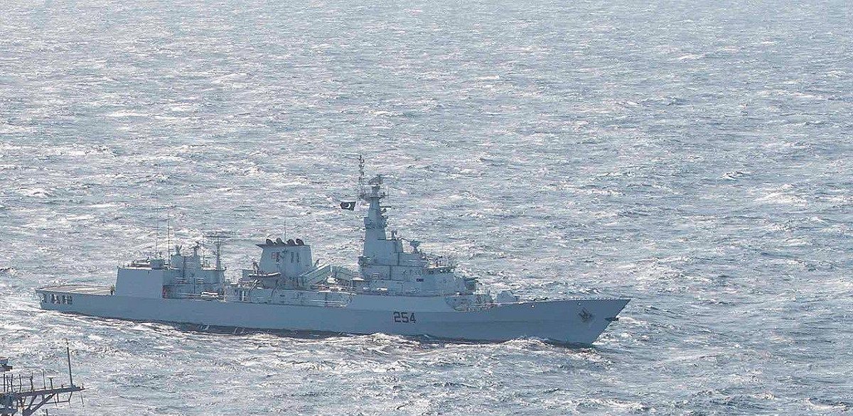 巴基斯坦向中國購買的F-22P護衛艦 圖：翻攝自巴基斯坦Pak Army Zindabad PAKISTAN 推特