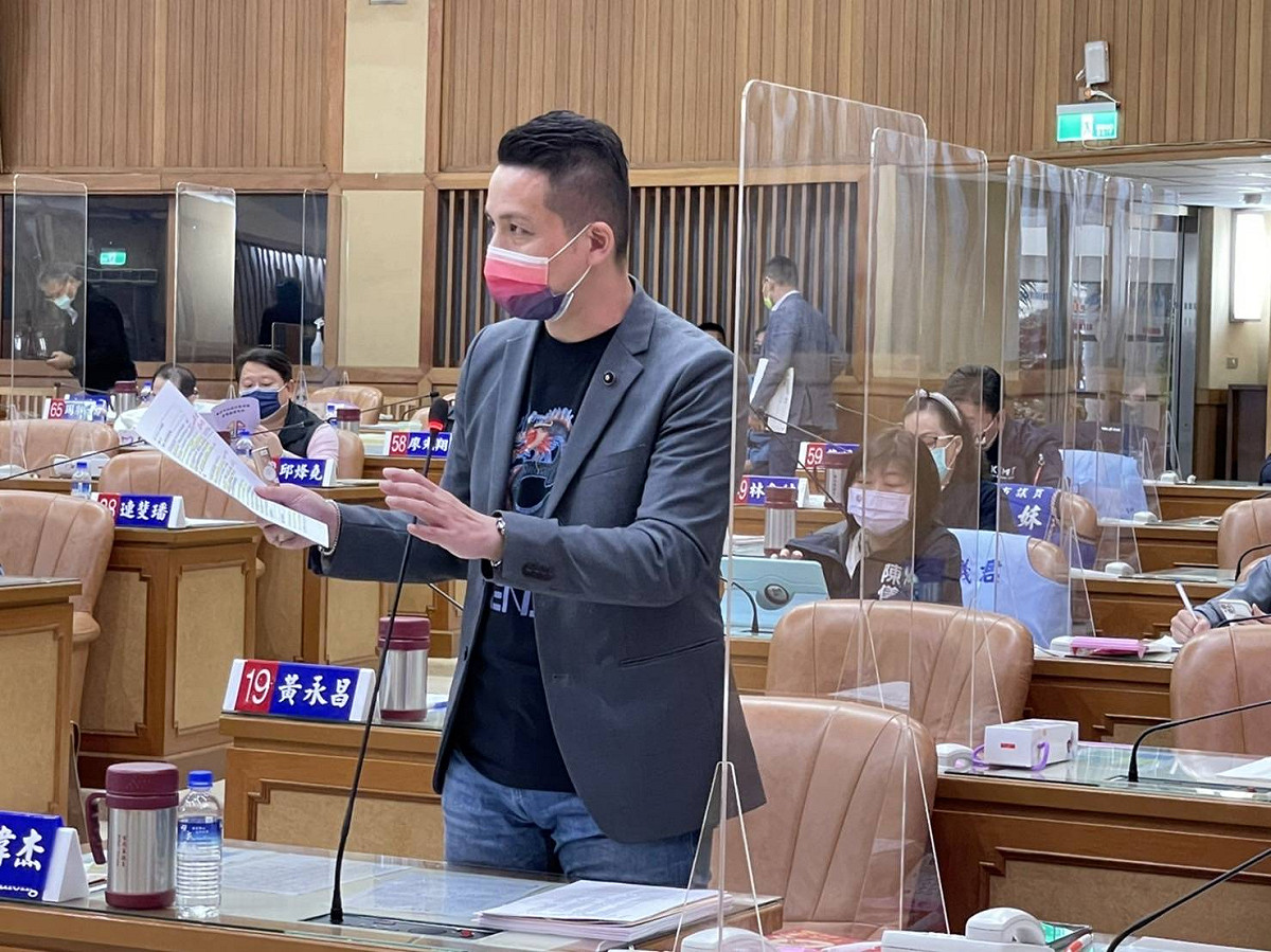 新北市議員陳偉杰批評，民進黨為選舉作秀已無極限，卓冠廷違法取證又不講道義，民進黨恥力已毫無下限可言。 圖：陳偉杰辦公室提供