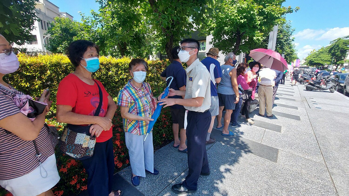 中市府認為經過優化後排隊情形大幅改善。 台中市政府/提供