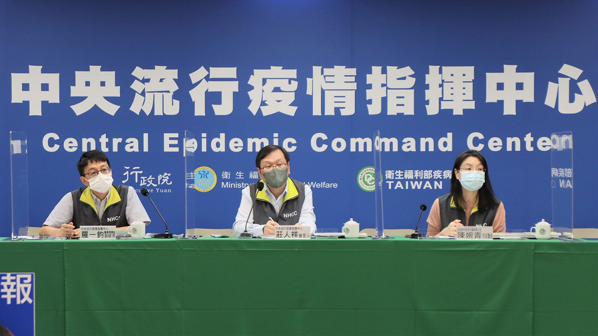 中央疫情流行指揮中心今（27）日邊境再攔截61例BA.4 BA.5確定病例。 圖：中央疫情流行指揮中心 / 提供
