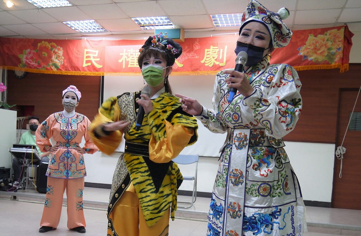 民權歌劇團演出兒童歌仔戲《孫悟空大戰虎姑婆》。 圖：新北市文化局提供