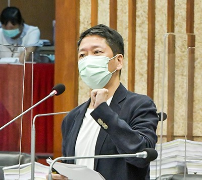 黃紹庭呼籲陳其邁與柯志恩來一場君子之戰。 圖：黃紹庭服務處提供