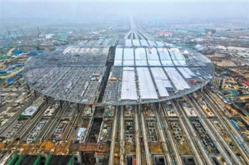 雄安車站是全亞洲最大的高鐵車站，被習近平列為「千年大計」。 圖:翻攝自新浪網