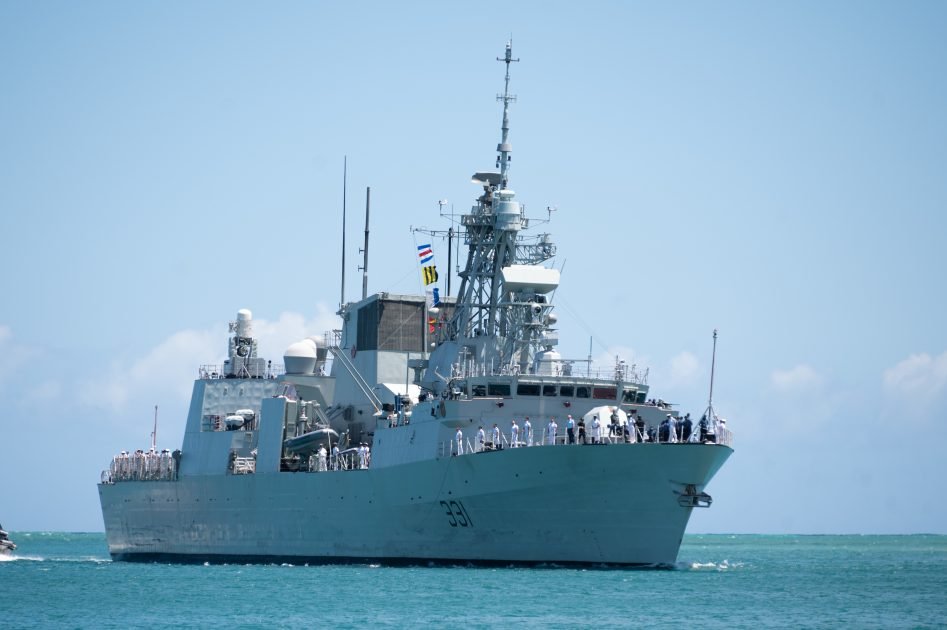 加拿大派出溫華號護衛艦 HMCS Vancouver (FFH331)參與2022環太平洋軍事演習。 圖：翻攝U.S. Navy