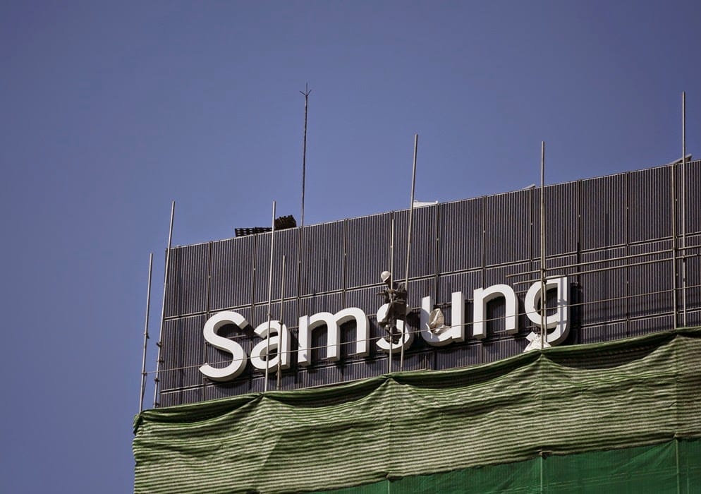 2016年台灣智慧型手機市場，Samsung（三星）以22%領先Apple（蘋果）20%的市佔率。 圖：達志影像/路透社資料照片。