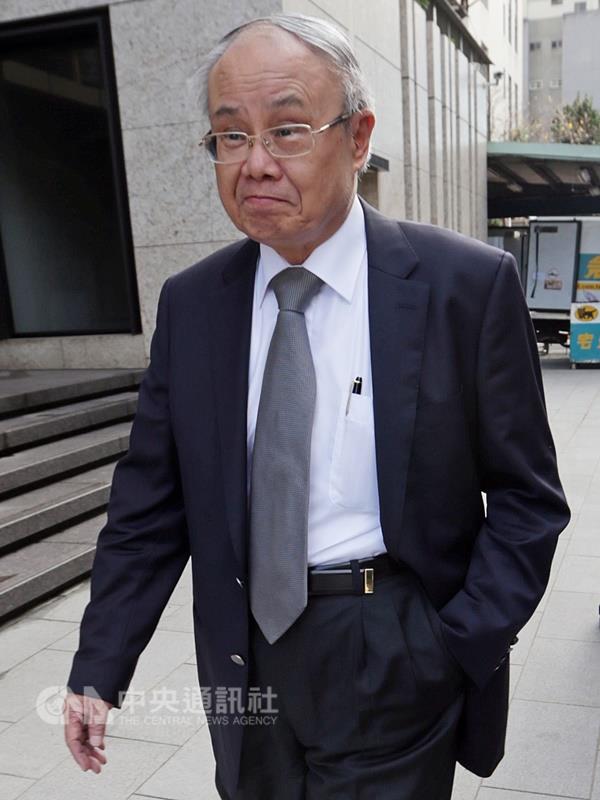 不滿台化彰化廠被迫停工，廠方將循法律途徑救濟，救濟，不排除申請國賠。圖為台化副董洪福源。 圖：中央社資料照片