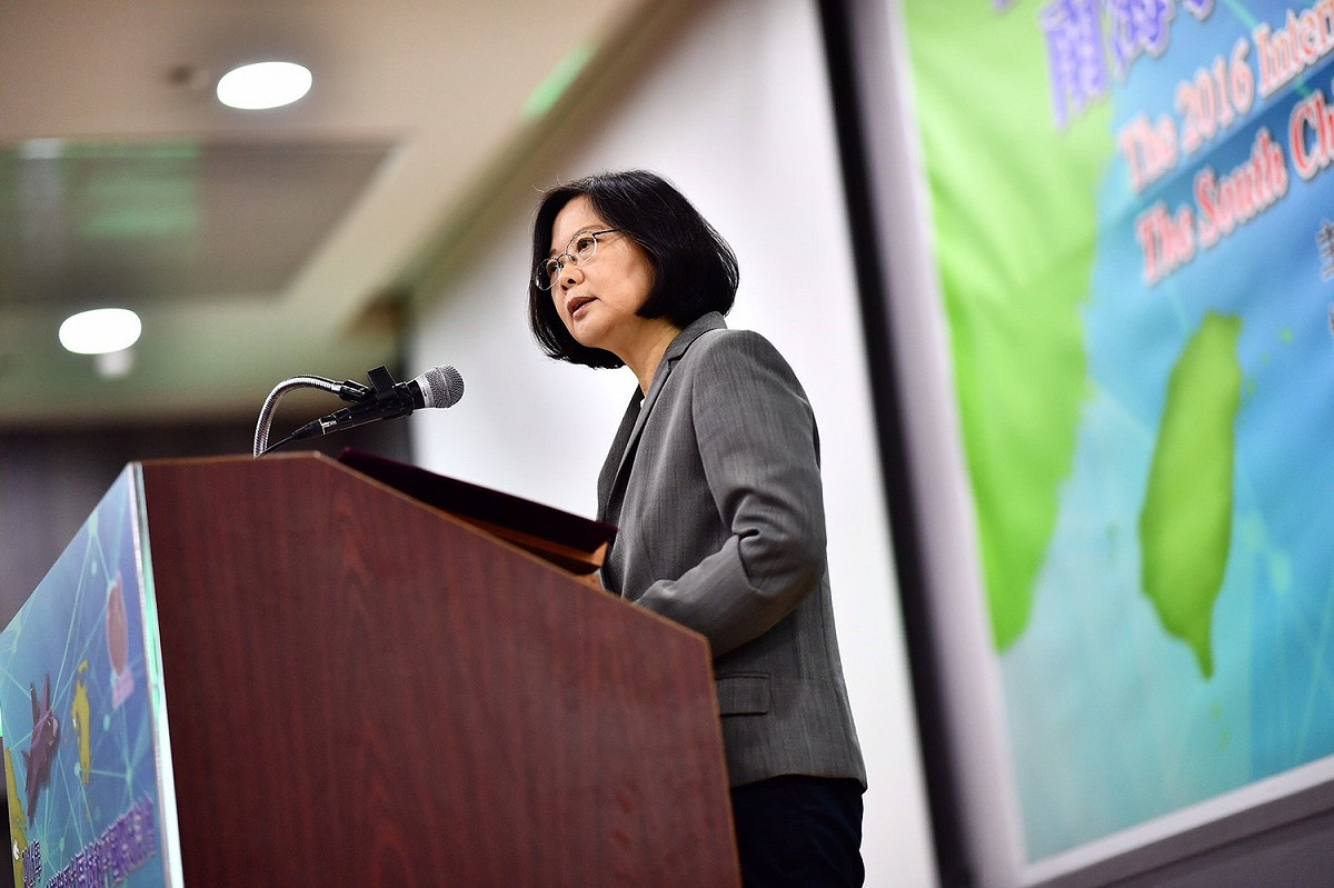蔡英文9日出席「四海同心聯歡會」致詞時重申她的兩岸「新四不」原則。 圖：總統府提供