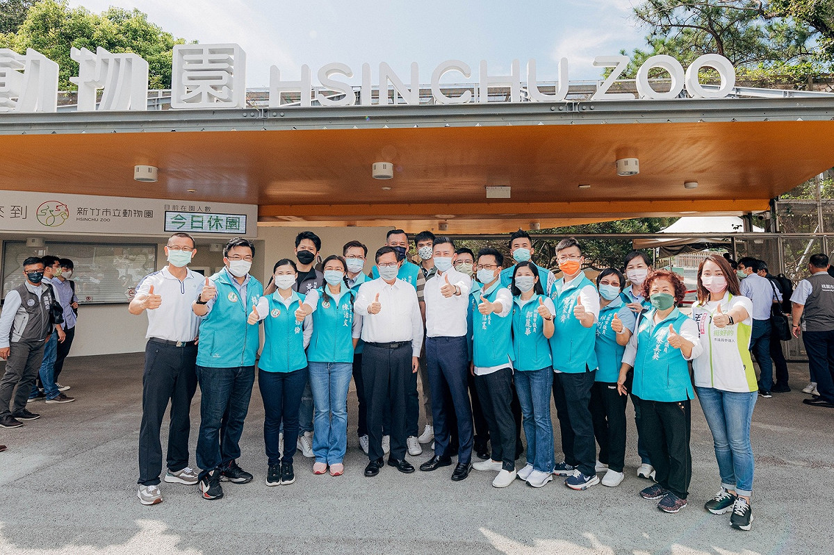 桃園市長鄭文燦率市府團隊與民進黨籍議員拜訪新竹市。 圖：桃園市政府/提供