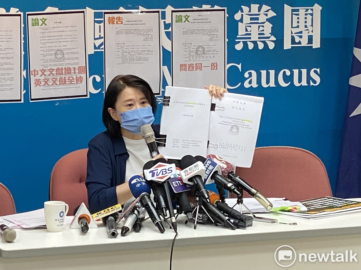 國民黨台北市議員王鴻薇指控民進黨桃園市長參選人林智堅論文抄襲。 圖：周煊惠 / 攝（資料照）