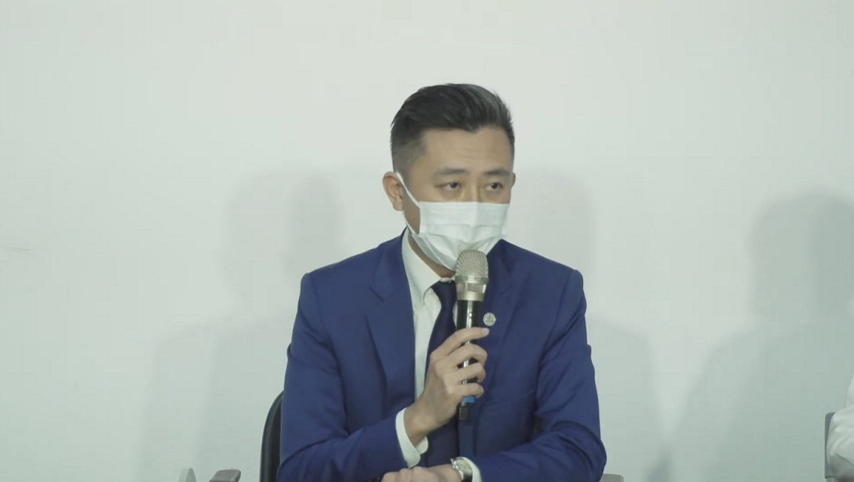新竹市長林智堅將代表民進黨參選桃園市長，但被爆出論文疑似抄襲爭議。 圖：翻攝林智堅直播影片