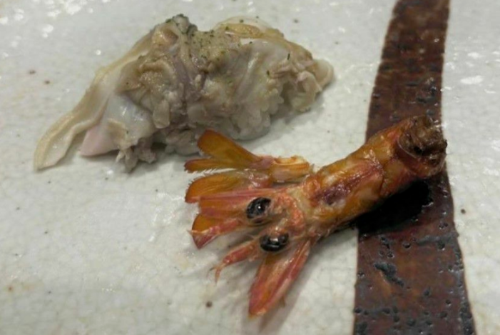 韓國女子將該日本壽司店的食材po網。 圖:翻攝自環球網