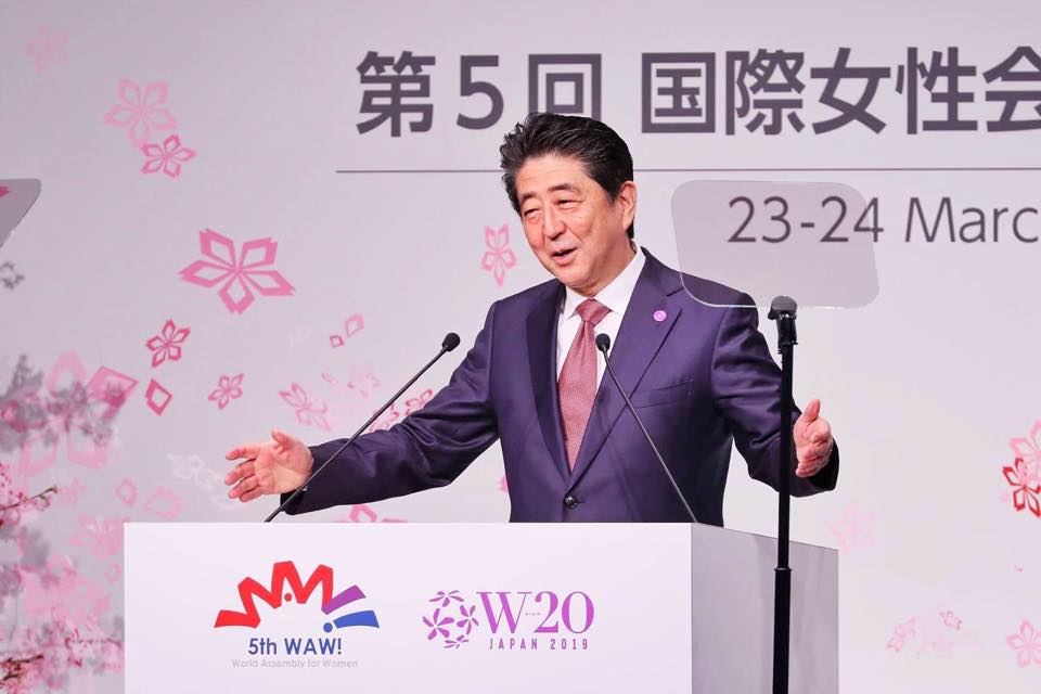 日本前首相安倍晉三一直力挺台灣，深得台人敬重。  圖：新頭殼資料照/翻攝自日本首相官邸臉書