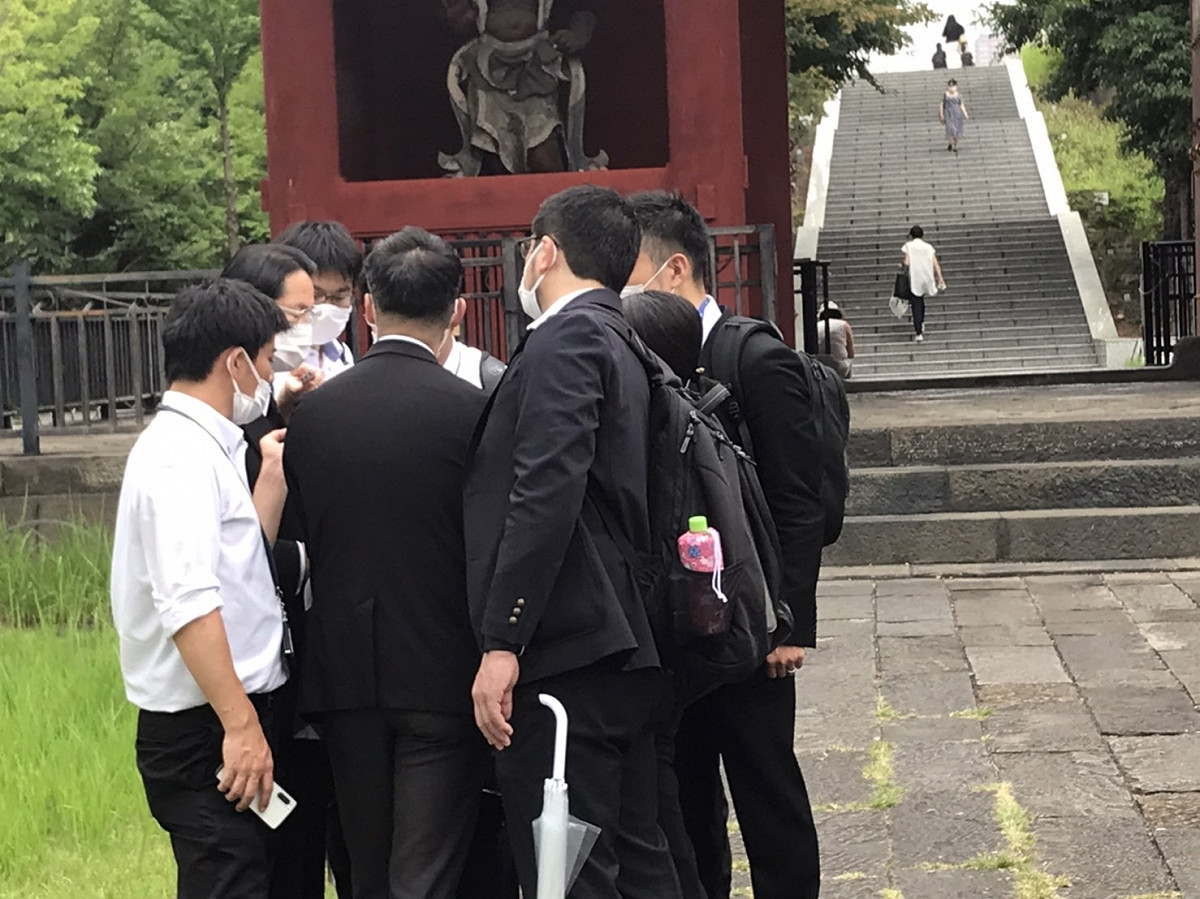 日本前首相安倍晉三告別式於東京增上寺舉行，大量民眾前往追悼。 圖：翻攝自江淑美臉書