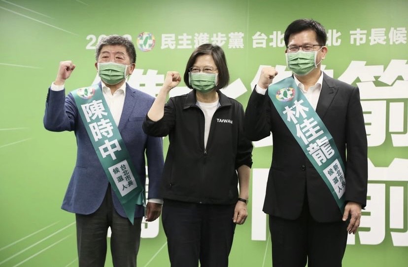 民進黨徵召陳時中、林佳龍出戰雙北。 圖：翻攝自陳時中 IG