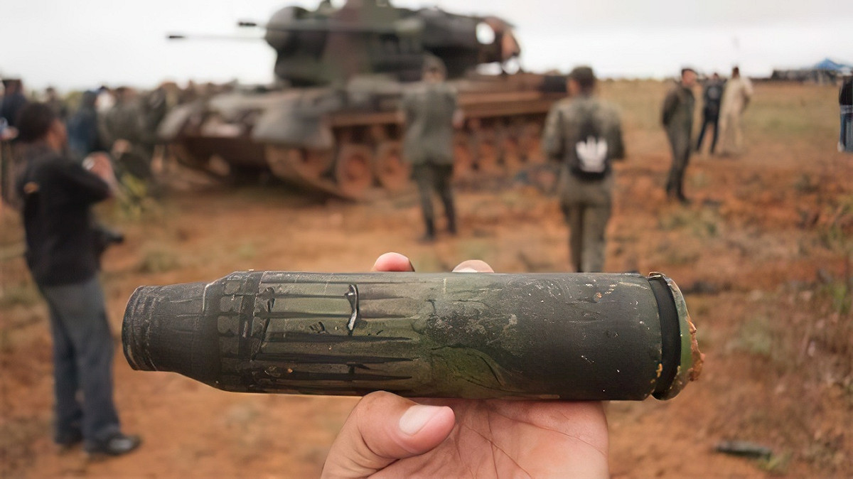 德國「獵豹」(Gepard1A2)防空坦克使用特殊的35毫米砲彈，挪威製造商承諾協助生產。 圖：翻攝Мілітарний推特