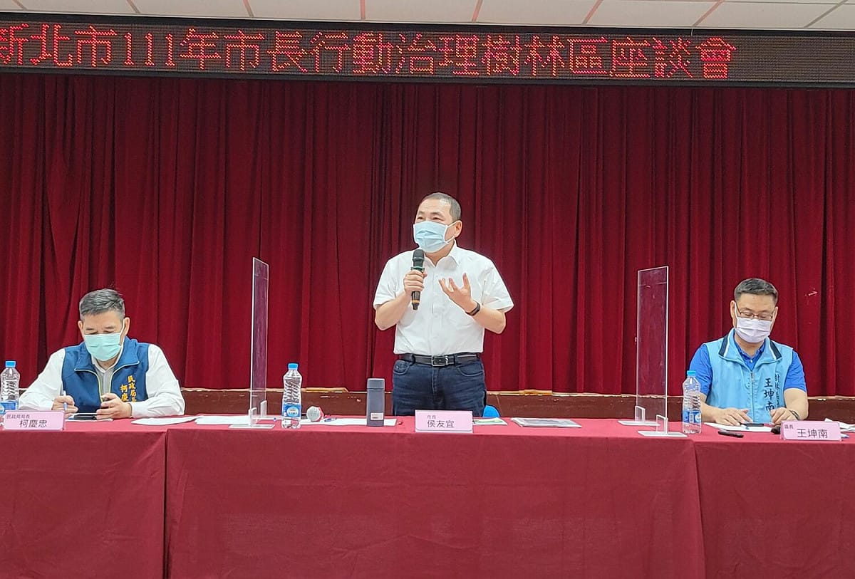 侯友宜感謝各里長積極解決當地問題、反映里民需求。 圖：新北市民政局提供