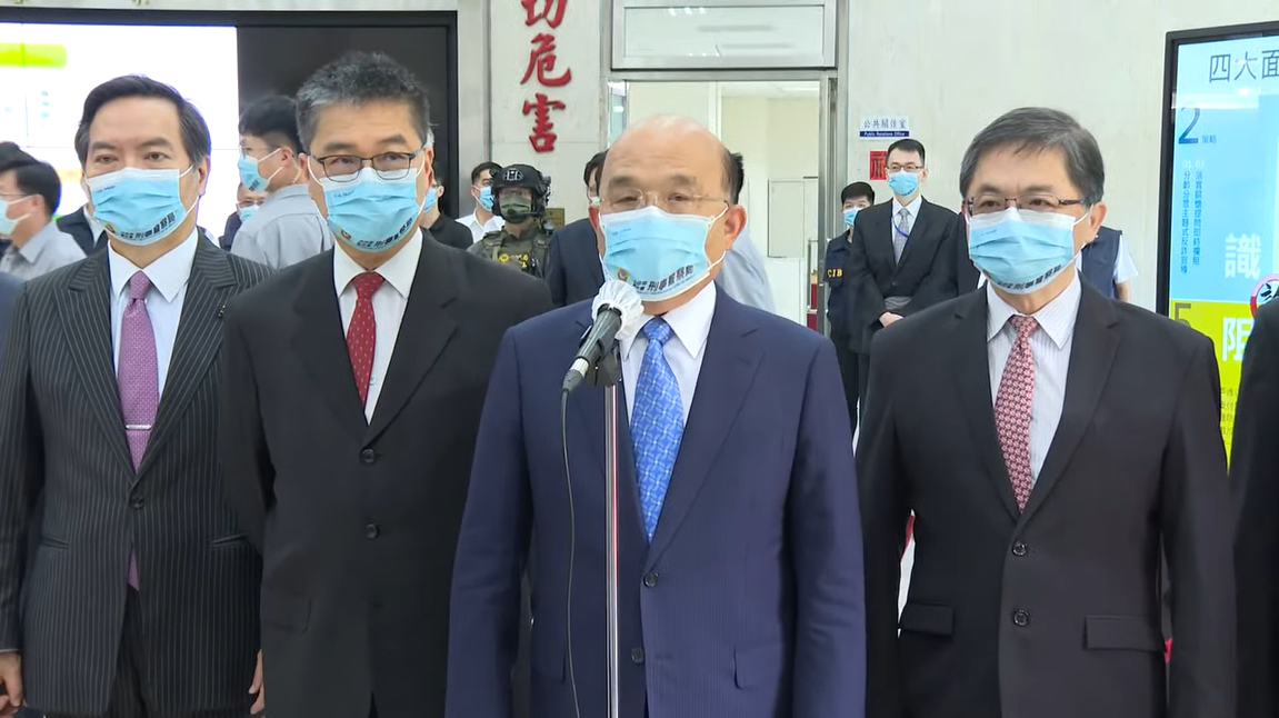 行政院長蘇貞昌今（20）天上午到刑事局出席「新世代打擊詐欺策略行動綱領」暨執行成果說明記者會前受訪。 圖：擷自直播畫面