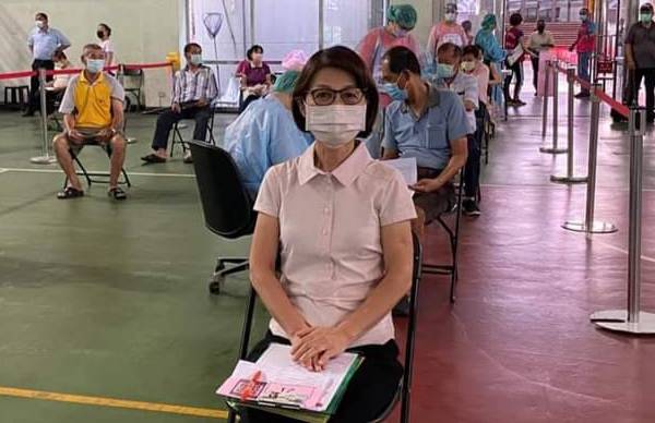 曾麗燕快篩確診，暫停所有行程居家隔離。 圖：翻攝曾麗燕臉書