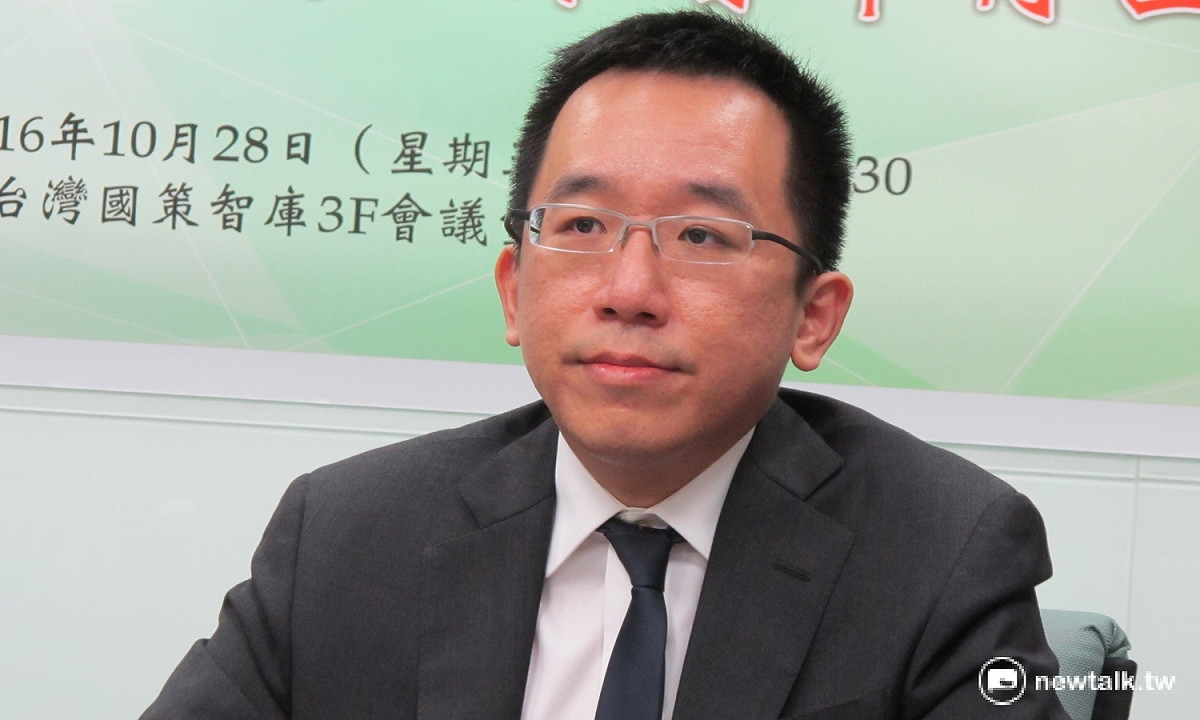 凱達格蘭基金會執行長陳致中28日出席民調記者會。 圖：林朝億/攝