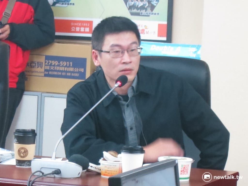 民進黨台北市議員梁文傑表示，北農屬於「公平交易法」定義的獨佔事業，不得濫用市場地位行為，若工會利用代工或罷工威脅市政府，可處3年以下有期徒刑。 圖：新頭殼資料照片