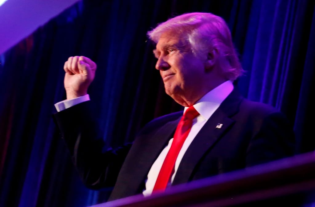共和黨總統候選人唐納‧川普(Donald Trump)得到過半的選舉人票數，確定當選第45任美國總統。稍早，他於紐約總部晚會發表當選感言，承諾會讓每一個美國人對總統感到驕傲。 圖：達志影像/路透社資料照片
