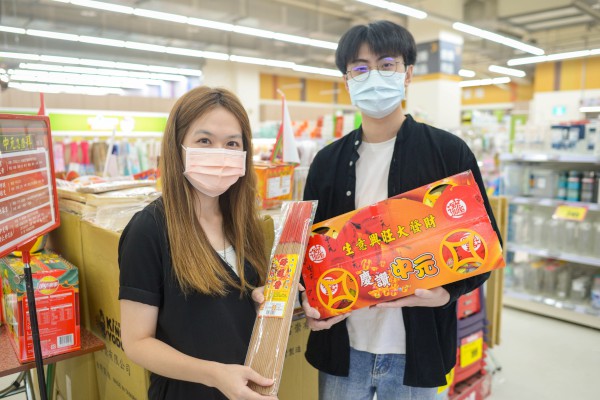 新北市推動「友善祭祀三好事」，鼓勵民眾響應，讓中元普度環保、健康又誠心。