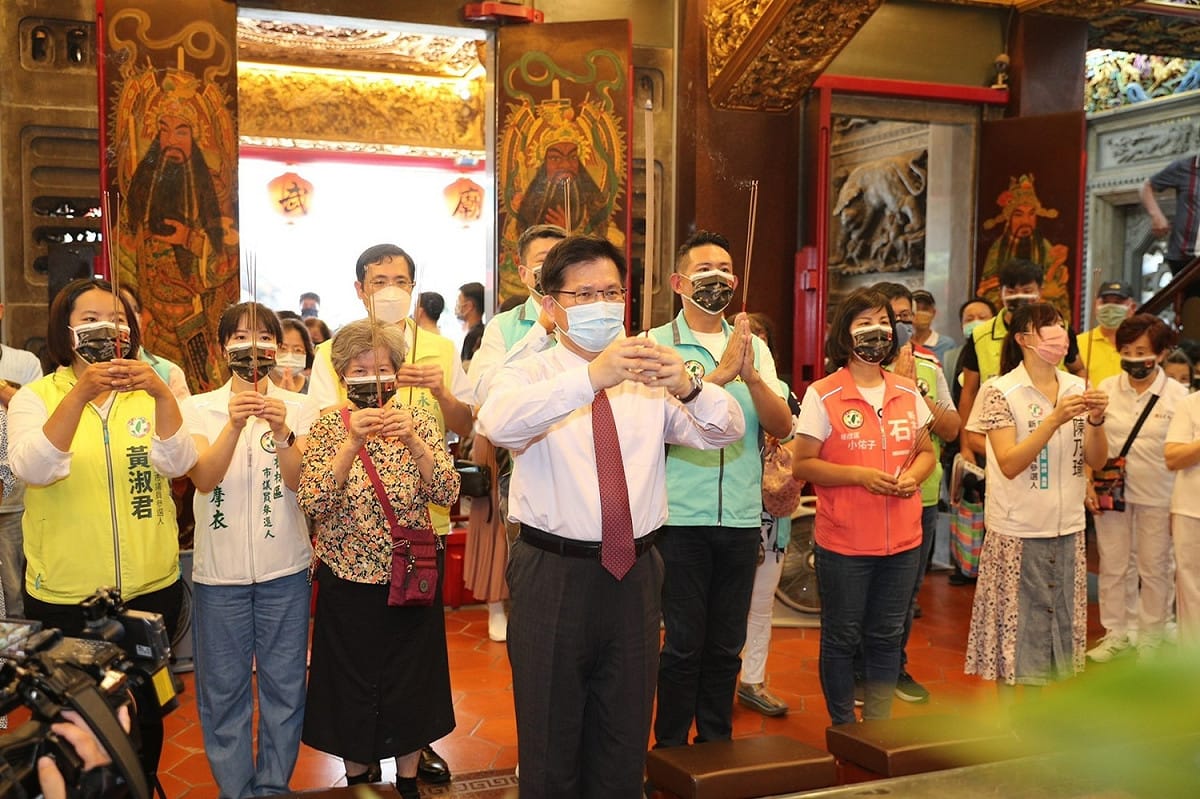 林佳龍說，板橋埔墘和江子翠地區充滿了他小時候的美好回憶，所以新北等於是自己的故鄉。 圖：林佳龍辦公室提供