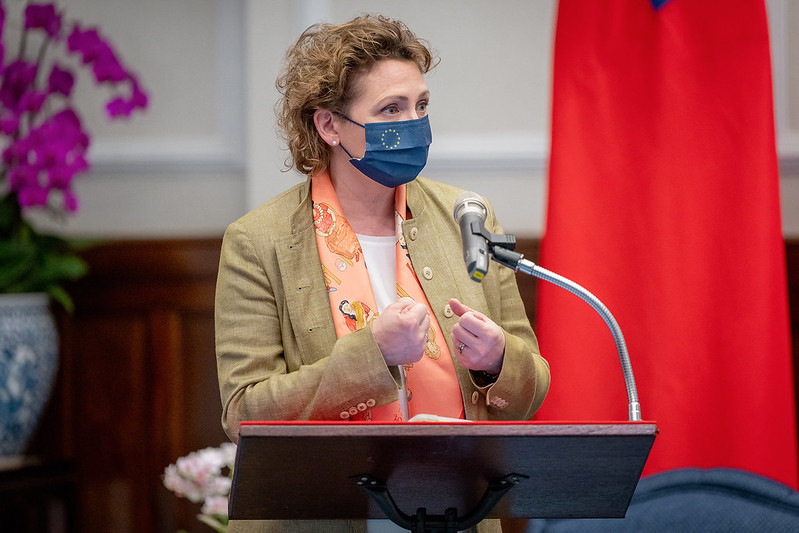歐洲議會副議長畢爾（Nicola Beer） 20日拜會總統蔡英文。