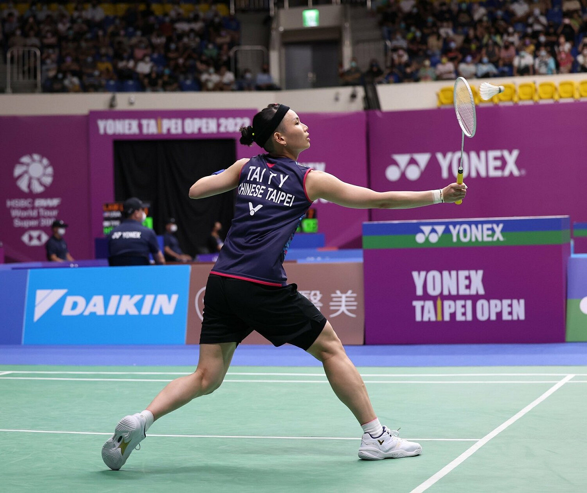 東京奧運羽球女單銀牌得主戴資穎，今天在台北羽球公開賽女單4強，以21比14、21比17橫掃「交大學霸」許玟琪，挺進決賽。 圖：翻攝戴資穎/ Tai Tzu Ying臉書