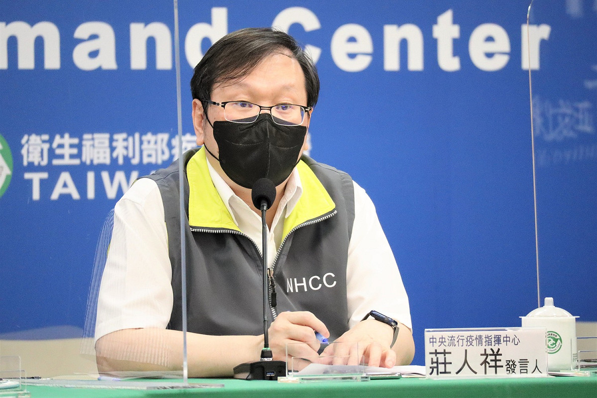 中央流行疫情指揮中心指揮中心發言人莊人祥則表示，若未來疫情上升，或BA.5的比例到達一定程度，8月中旬新增案例就有可能破萬例。 圖：中央流行疫指揮中心／提供