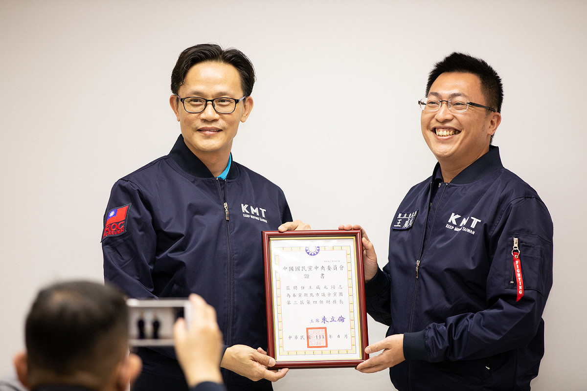 財務長王威元表示，人民絕不會將民進黨自以為是的天經地義視為理所當然，蘇貞昌該為破壞民主體制的中立、客觀負起最大責任。 圖：新北市議會國民黨團提供