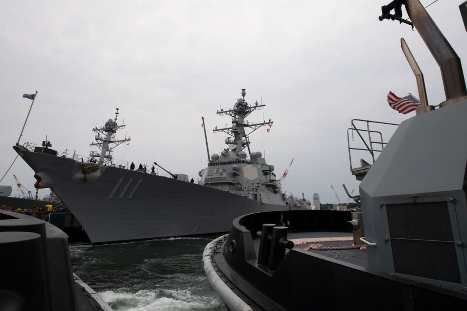 美國「勃克級」飛彈驅逐艦「史普魯恩斯號(DDG-111)」。 圖：翻攝US Navy