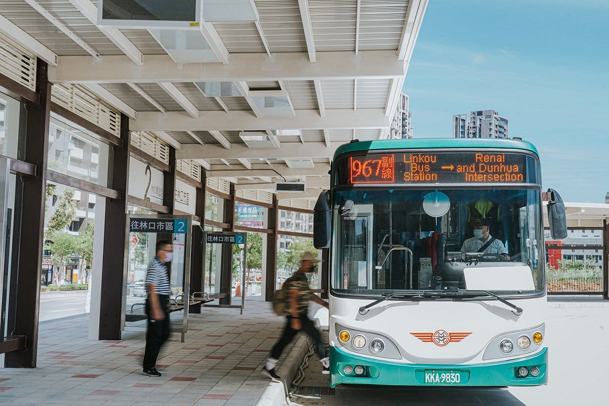 公車。 圖：新北市交通局提供