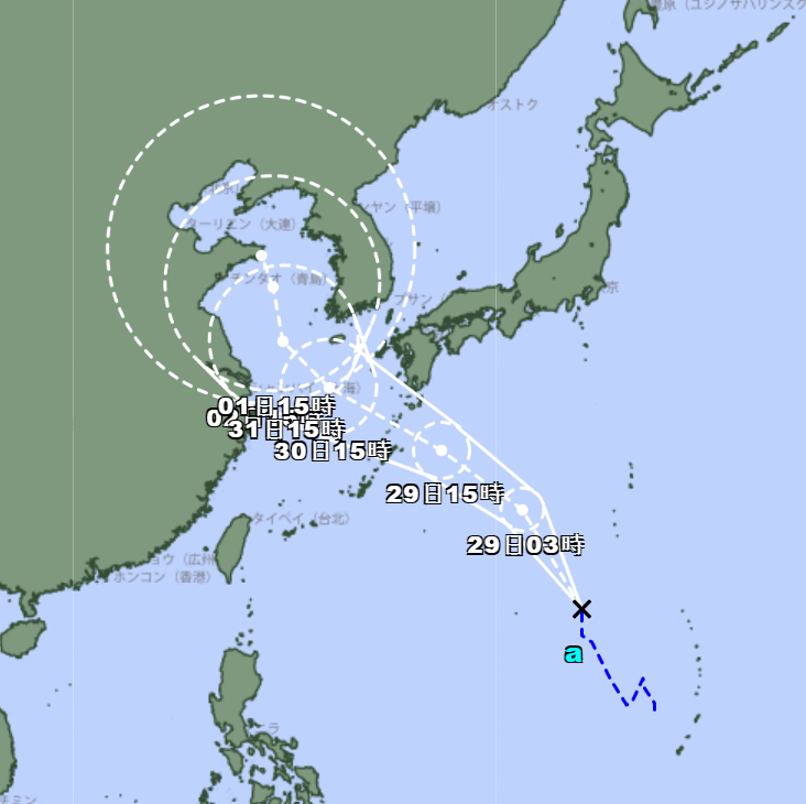 日本氣象廳預估的路徑相比中央氣象局預估得更靠進台灣。 圖：取自日本氣象廳