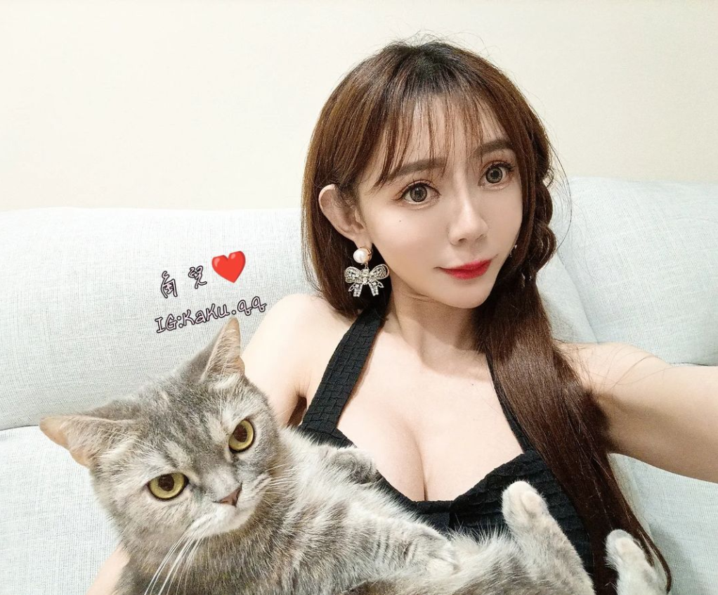 長瀨昆妮飼養貓咪「角兒」。