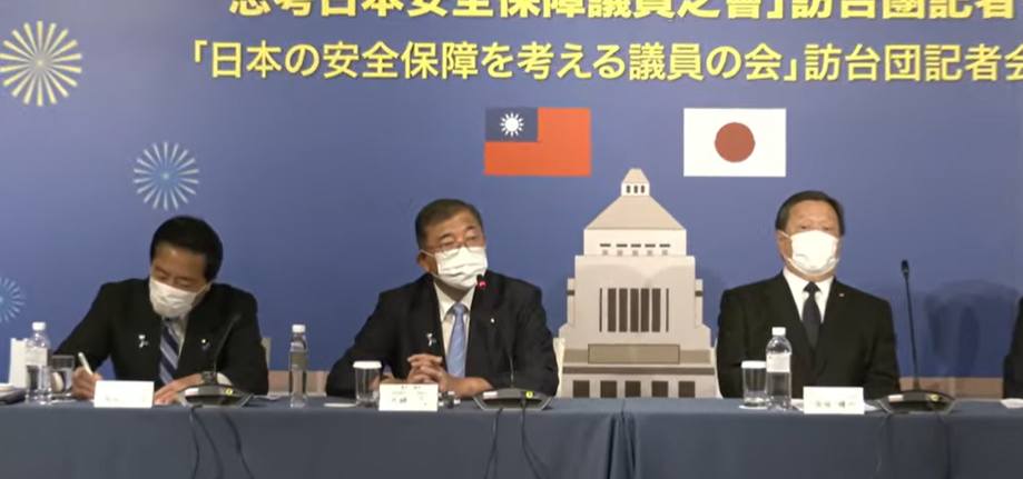 日本跨黨派國會議員所組「思考日本安全保障議員之會」今天(30日)召開訪台記者。 圖：外交部YouTube