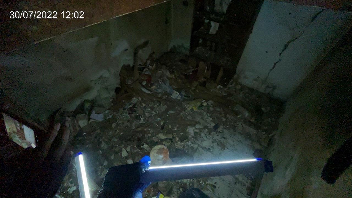 「鼠窩」地下室畫面。 圖：高雄市環保局／提供
