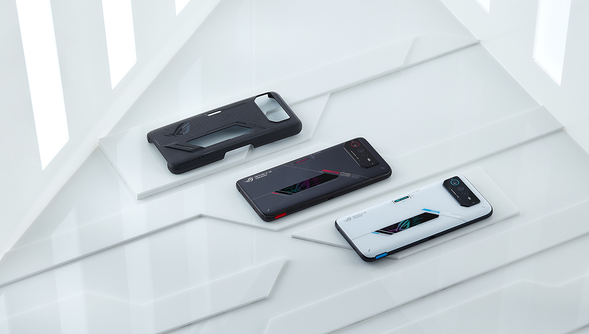 8月1日起，在五大電信購買ROG Phone 6 16GB／512GB，搭配指定資費方案享購機0元起。 圖：ROG/提供