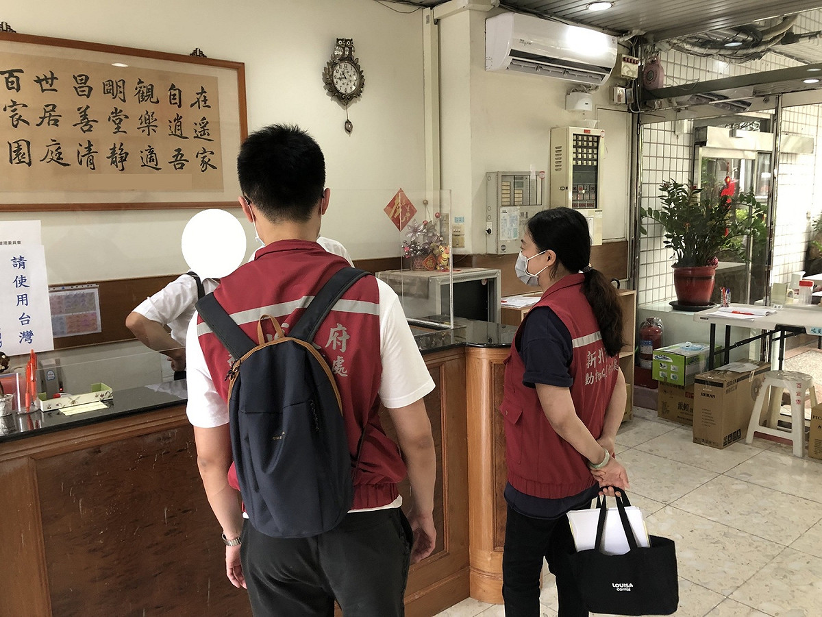 動保處前往現場訪視。 圖：新北市動保處提供