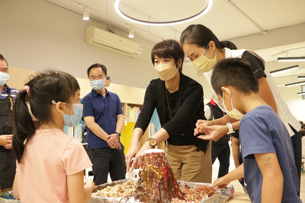 感官盆故事美學五感體驗現場畫面。 圖：新北市文化局提供