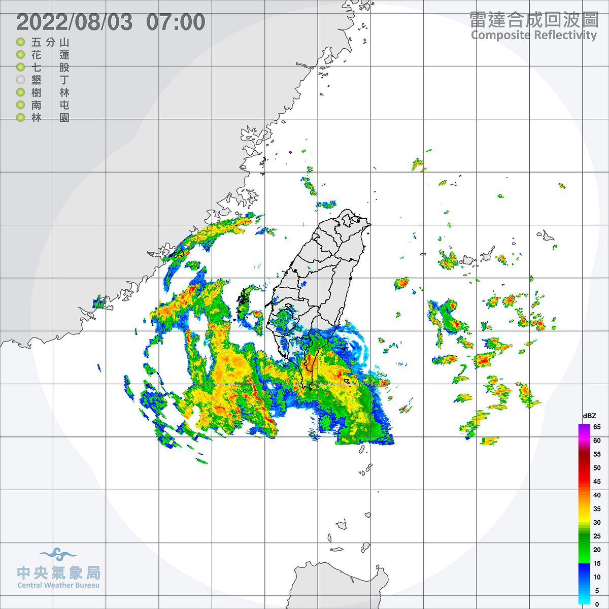 受到偏南風影響，台灣周圍大氣不穩定，今天南部、東南部地區容易有局部大雨，尤其是屏東、台東與澎湖要留意大雨特報。 圖：中央氣象局/提供