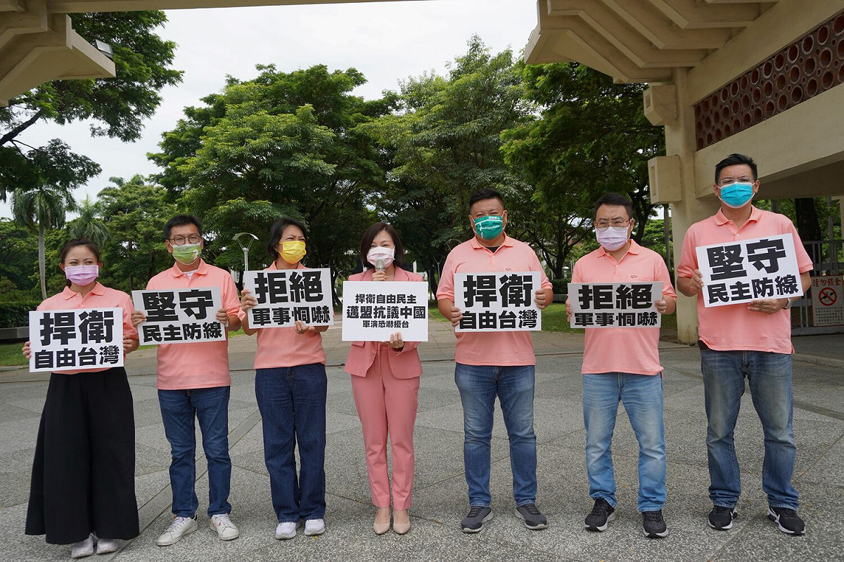 「邁向過半大聯盟」力挺裴洛西訪台。 圖：邁向過半大聯盟提供