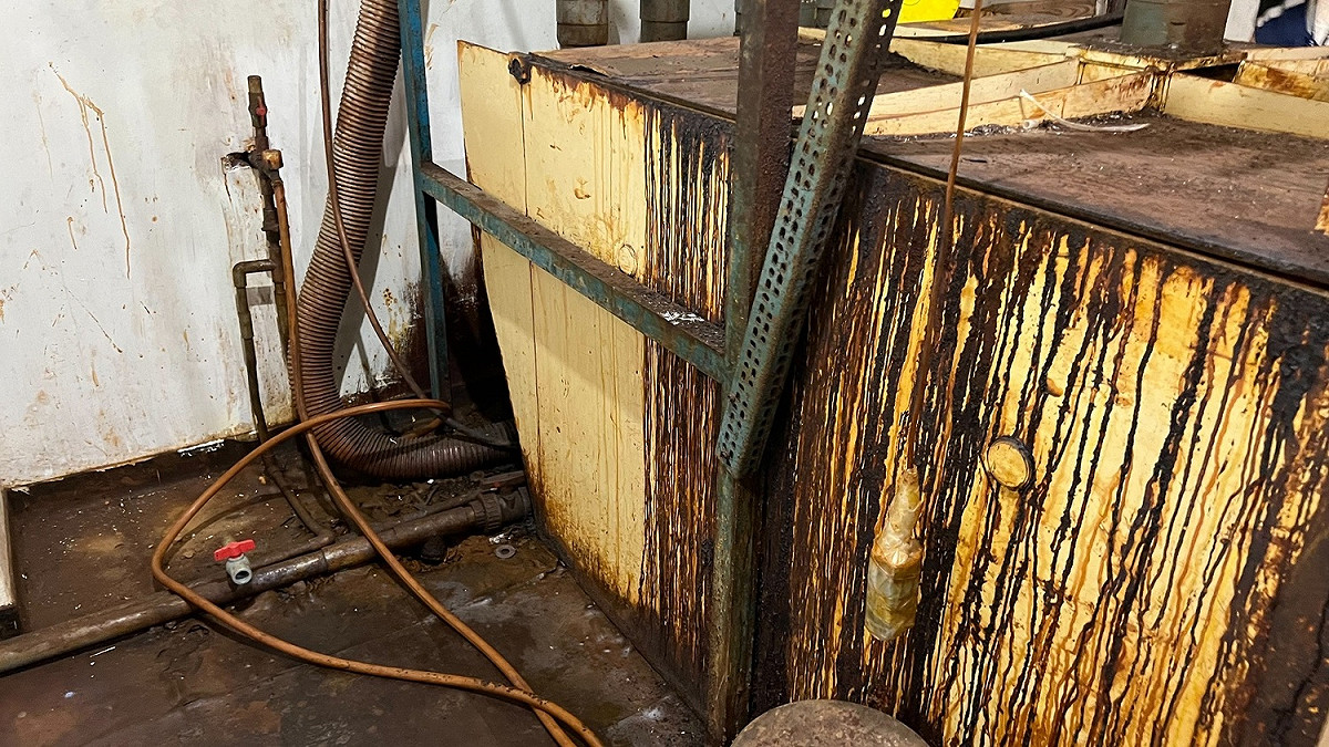 金屬製造公司場內狀況。